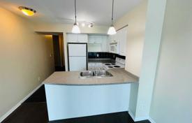 5-zimmer wohnung in Yonge Street, Kanada. C$929 000