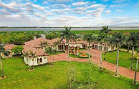 Villa – Miami, Florida, Vereinigte Staaten. $3 350 000