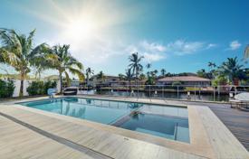 Villa – North Miami Beach, Florida, Vereinigte Staaten. $4 290 000
