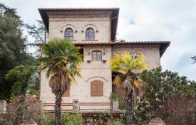 Villa – Spoleto, Umbria, Italien. 880 000 €