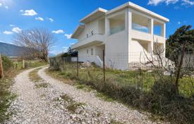 Haus in der stadt 200 m² auf der Peloponnes, Griechenland. 250 000 €
