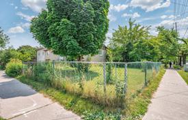 12-zimmer haus in der stadt in Scarborough, Kanada. C$1 424 000