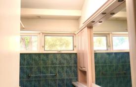 8-zimmer haus in der stadt in Etobicoke, Kanada. C$2 282 000