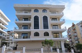 Luxuriöse Immobilien in Alanya Zentrum in der Nähe des Strandes. $380 000