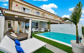 4-zimmer villa 312 m² in Puerto de Santiago, Spanien. 940 000 €