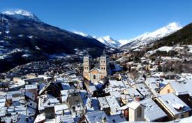 New residential complex with apartments in Briançon, Frankreich. ab 315 000 €