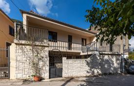 3-zimmer einfamilienhaus 170 m² in Kotor city, Montenegro. 445 000 €