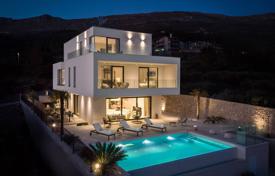 Villa – Split, Kroatien. 1 800 000 €