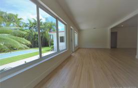 5-zimmer villa 205 m² in Coral Gables, Vereinigte Staaten. $895 000