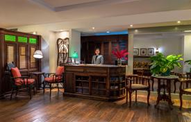2-zimmer appartements in eigentumswohnungen in Bang Rak, Thailand. $3 060  pro Woche