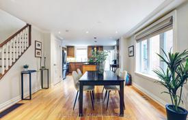 7-zimmer stadthaus in Old Toronto, Kanada. C$1 837 000