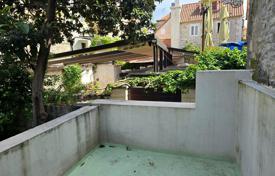 6-zimmer haus in der stadt 156 m² in Trogir, Kroatien. 335 000 €