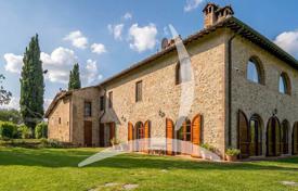 14-zimmer villa 900 m² in Monticiano, Italien. 1 800 000 €