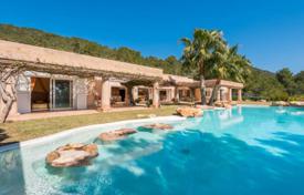 Villa – Ibiza, Balearen, Spanien. 14 000 €  pro Woche