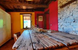9-zimmer villa 527 m² in Lucca, Italien. 800 000 €