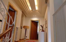 5-zimmer villa 300 m² in Arezzo, Italien. 580 000 €