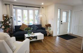 10-zimmer stadthaus in North York, Kanada. C$1 346 000