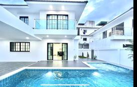Villa – Pattaya, Chonburi, Thailand. 190 000 €