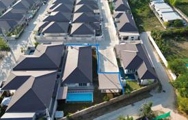 3-zimmer haus in der stadt 975 m² in Chonburi, Thailand. $372 000