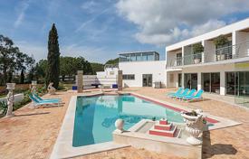 Einfamilienhaus – Faro (Stadt), Faro, Portugal. 3 850 €  pro Woche