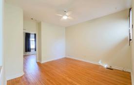 8-zimmer stadthaus in Old Toronto, Kanada. C$1 740 000