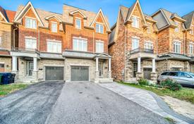 Stadthaus – Scarborough, Toronto, Ontario,  Kanada. C$1 556 000