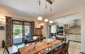 4-zimmer einfamilienhaus 180 m² in Bar city, Montenegro. 389 000 €