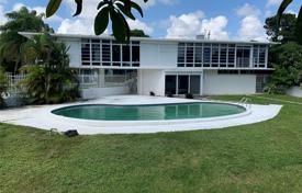 5-zimmer villa 209 m² in Miami, Vereinigte Staaten. $1 600 000