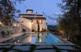 Villa – San Donato In Collina, Toskana, Italien. 7 500 €  pro Woche