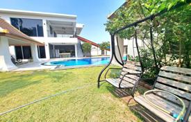 7-zimmer villa 750 m² in Pattaya, Thailand. $1 381 000