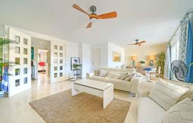 3-zimmer penthaus 370 m² in Marbella, Spanien. 1 530 000 €