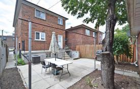 10-zimmer haus in der stadt in Old Toronto, Kanada. C$1 673 000