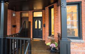 10-zimmer stadthaus in Old Toronto, Kanada. C$2 125 000