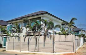 Haus in der Stadt – Pattaya, Chonburi, Thailand. 124 000 €