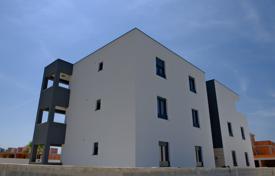 5-zimmer wohnung 170 m² in Vrsi, Kroatien. 500 000 €