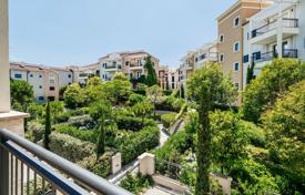 2-zimmer wohnung 71 m² in Radovići, Montenegro. 462 000 €