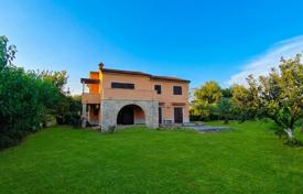 7-zimmer haus in der stadt 228 m² in Brtonigla, Kroatien. 590 000 €