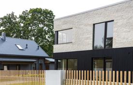 4-zimmer stadthaus 149 m² in Zemgale Suburb, Lettland. 330 000 €