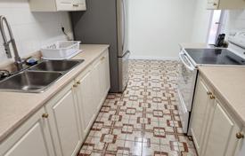 6-zimmer wohnung in Etobicoke, Kanada. C$993 000