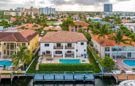 5-zimmer villa 597 m² in Miami, Vereinigte Staaten. $2 950 000
