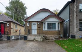 Haus in der Stadt – Pape Avenue, Toronto, Ontario,  Kanada. C$1 191 000