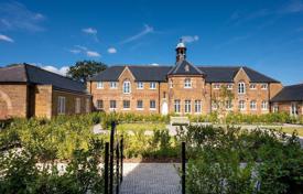 5-zimmer einfamilienhaus 230 m² in London, Vereinigtes Königreich. £2 460 000