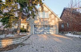 Haus in der Stadt – Etobicoke, Toronto, Ontario,  Kanada. C$2 222 000