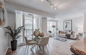 Wohnung – Simcoe Street, Old Toronto, Toronto,  Ontario,   Kanada. C$975 000