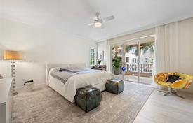 Eigentumswohnung – Fisher Island Drive, Miami Beach, Florida,  Vereinigte Staaten. $4 750 000