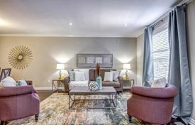 5-zimmer stadthaus in North York, Kanada. C$969 000