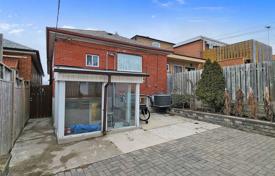 6-zimmer haus in der stadt in York, Kanada. C$1 154 000