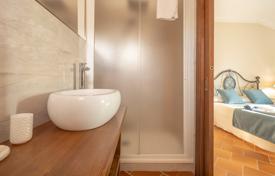 16-zimmer landgut 428 m² in Civitella In Val di Chiana, Italien. 1 490 000 €