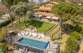 13-zimmer landgut 435 m² in Umbertide, Italien. 895 000 €