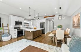 3-zimmer haus in der stadt in Scarborough, Kanada. C$1 780 000